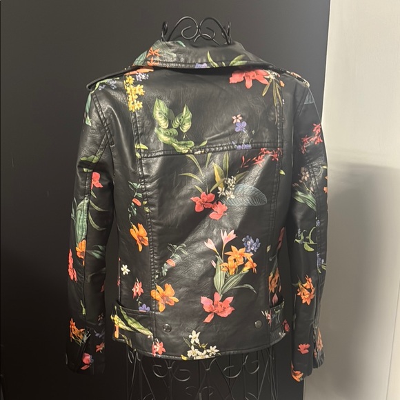 Bagatelle Black Leather Moto Jacket with Floral Design - Picture 2 of 8